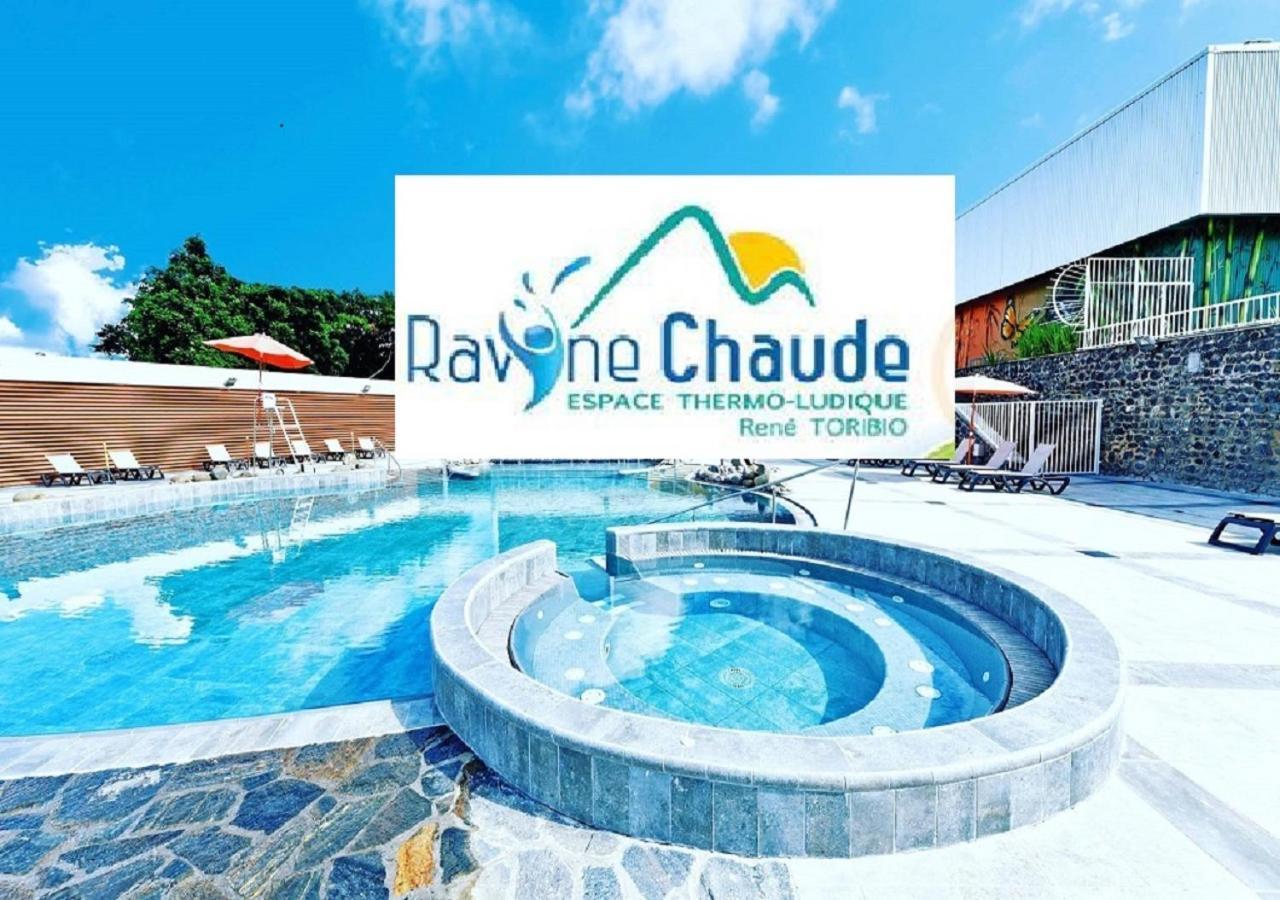Sas Nemo Apartment Lamentin Ngoại thất bức ảnh